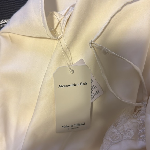 White Halter Dress - Picture 4 of 8